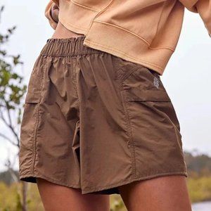 Free People In The Wild Short Brown Small NWT Size L